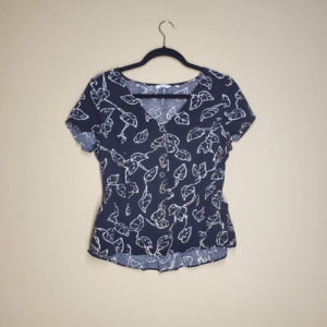 CUTE Floral Button-down Top